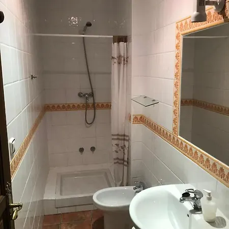 Casa Rural “la Fuente” Holiday home Navas Del Pinar