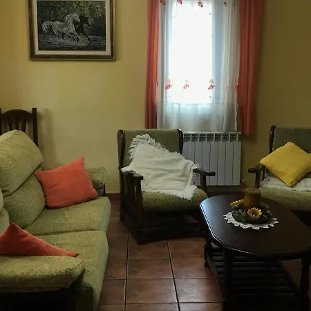 Holiday home Casa Rural “la Fuente” *